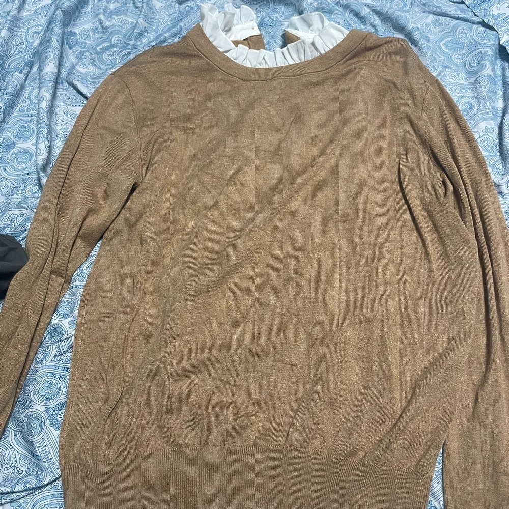 Zara Men's Tan Crewneck Sweater